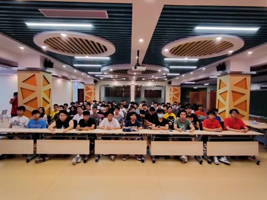 retouch_2022111822212687