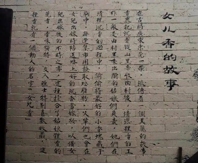 图片包含 游戏机, 文字

描述已自动生成